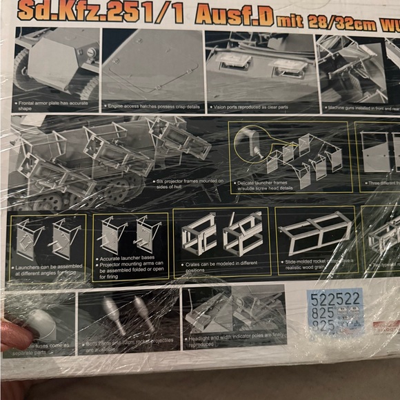 Building Set - Green - Picture 4 of 11